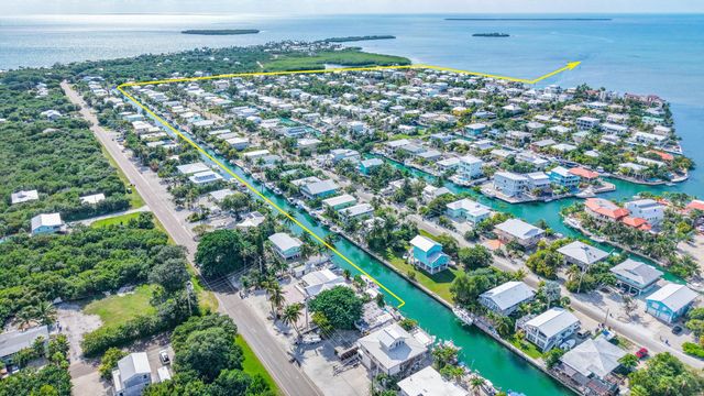 W 360 Shore Drive, Summerland Key, FL 33042