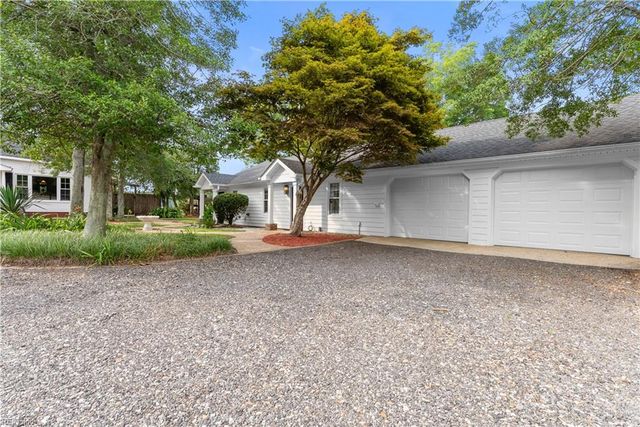 2652 Benefit RD, Chesapeake, VA 23322