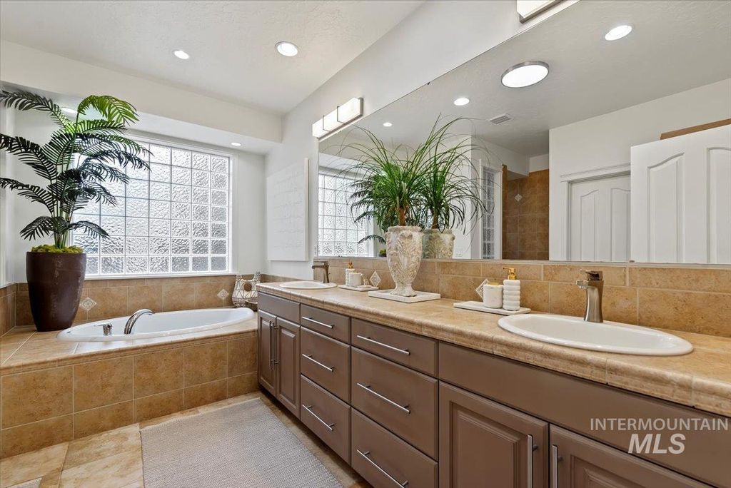 3811 W Miners Farm Ct., Boise, ID 83714 photo 14