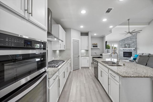 6210 Rosehill Harvest Loop, Katy, TX 77493