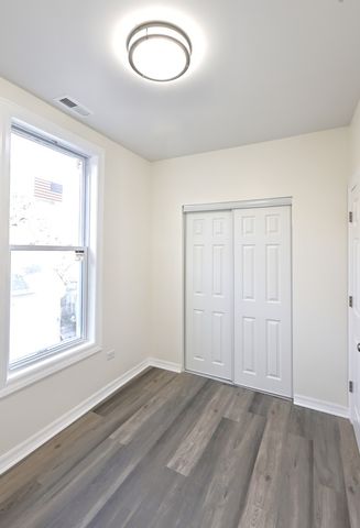 3621 S Winchester Avenue 2R, Chicago, IL 60609