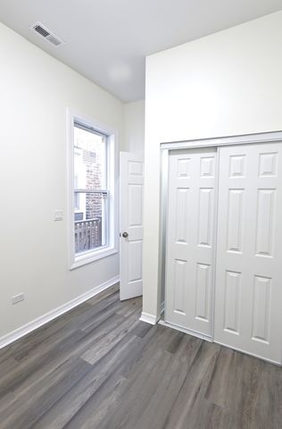 3621 S Winchester Avenue 2R, Chicago, IL 60609