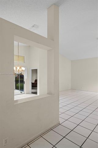 113 W Bayridge Drive, Weston, FL 33326