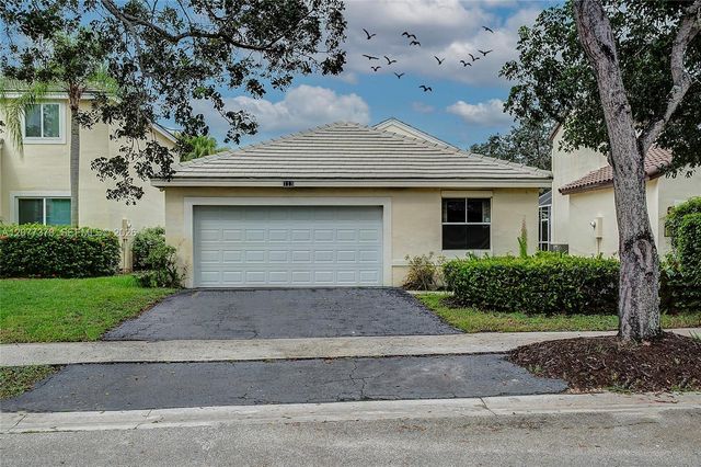 113 W Bayridge Drive, Weston, FL 33326