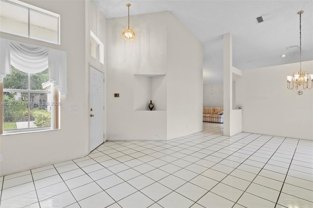 113 W Bayridge Drive, Weston, FL 33326
