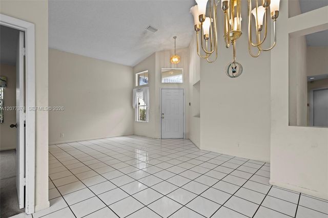 113 W Bayridge Drive, Weston, FL 33326