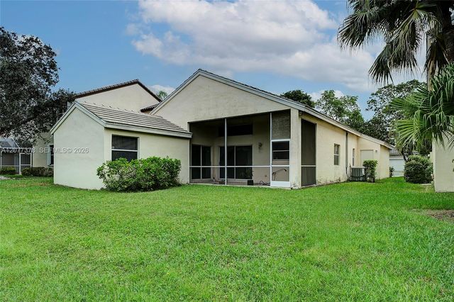 113 W Bayridge Drive, Weston, FL 33326