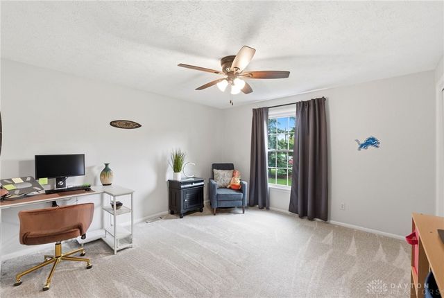 8916 Paragon Road, Centerville, OH 45458
