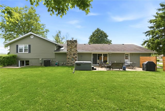 8916 Paragon Road, Centerville, OH 45458