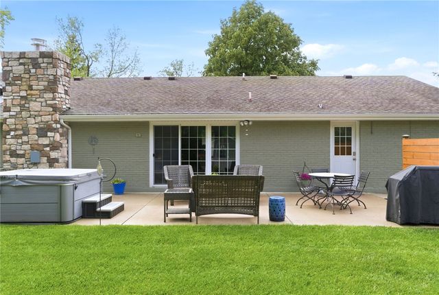 8916 Paragon Road, Centerville, OH 45458