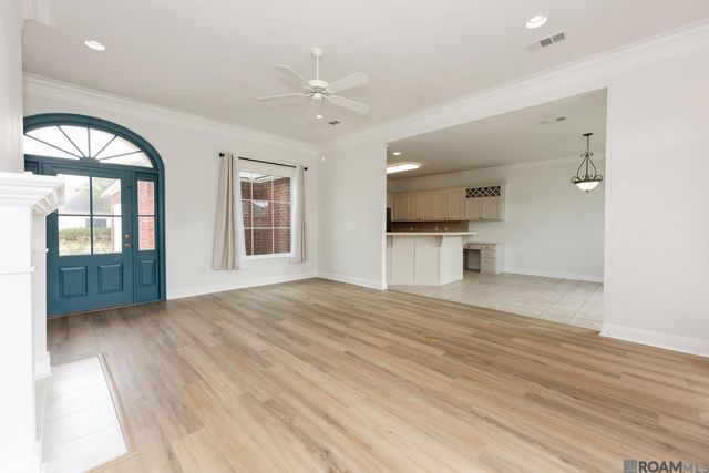 10562 Oakley Trace, Baton Rouge, LA 70809