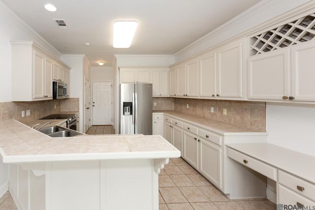 10562 Oakley Trace, Baton Rouge, LA 70809