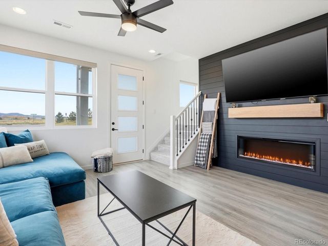 7820 Horsebrush Lane A, Littleton, CO 80125