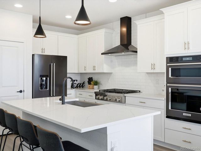 7820 Horsebrush Lane A, Littleton, CO 80125