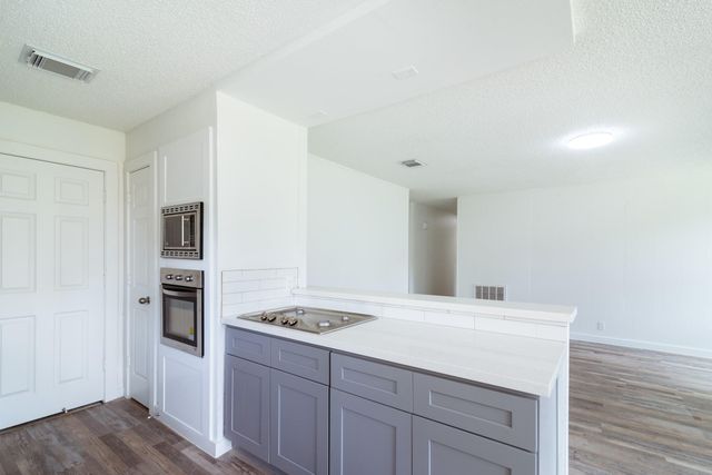 15910 Plagens Lane, Missouri City, TX 77489