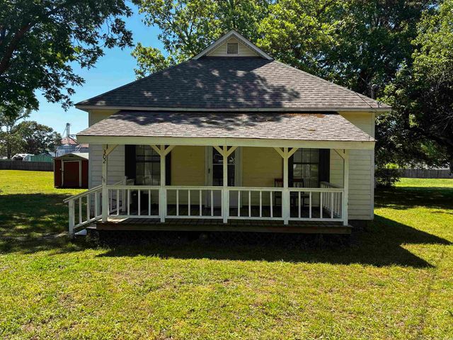 302 Spring Street, Beebe, AR 72012