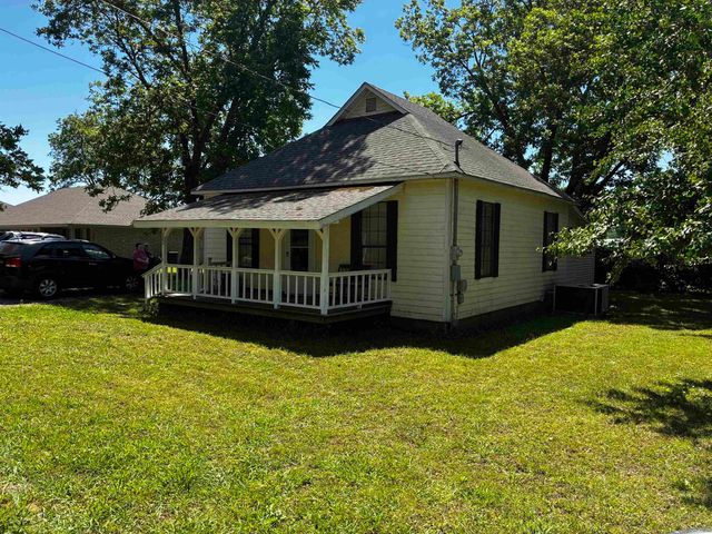 302 Spring Street, Beebe, AR 72012