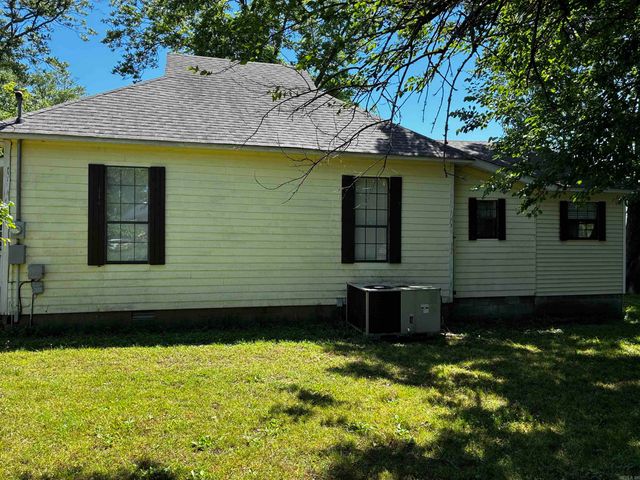 302 Spring Street, Beebe, AR 72012