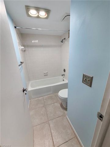 25804 Cockleshell DR # 217, Bonita Springs, FL 34135