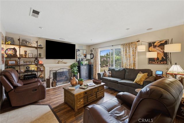 363 Grove Hill Court, Brea, CA 92821