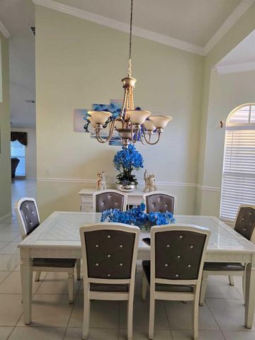 3212 SE Pinto Street, Port St. Lucie, FL 34984