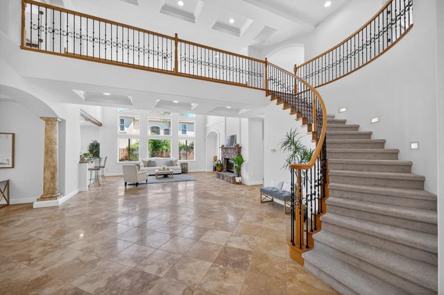 6847 Boa Nova Dr, Elk Grove, CA 95757