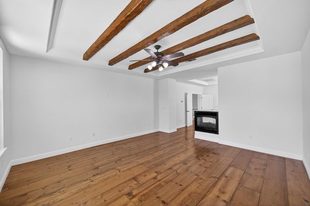 6847 Boa Nova Dr, Elk Grove, CA 95757