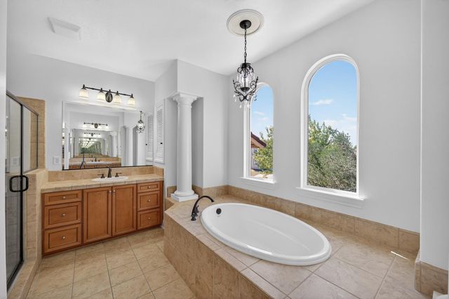 6847 Boa Nova Dr, Elk Grove, CA 95757