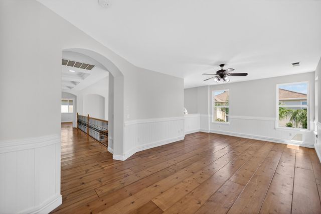 6847 Boa Nova Dr, Elk Grove, CA 95757