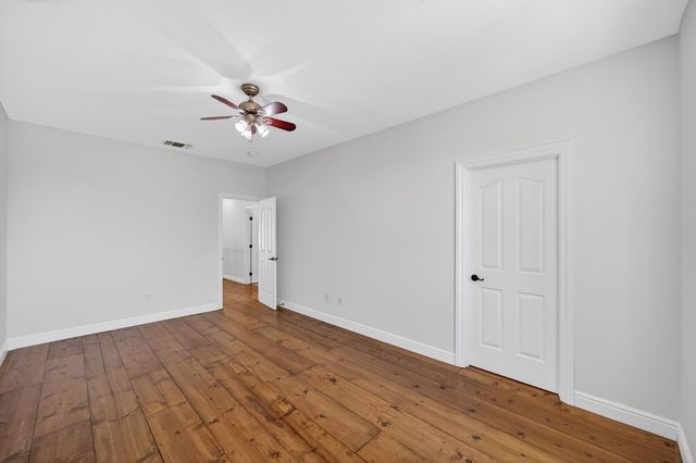 6847 Boa Nova Dr, Elk Grove, CA 95757