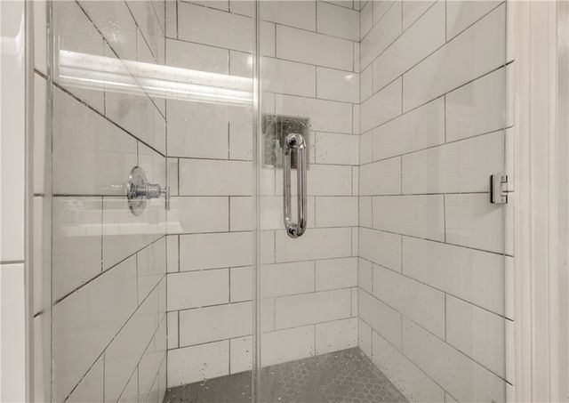 1711 Glade Street, College Station, TX 77840