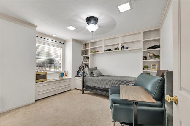 1711 Glade Street, College Station, TX 77840