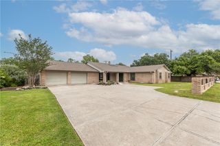 1711 Glade Street, College Station, TX 77840