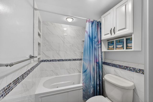 825 Center Street 50a, Jupiter, FL 33458