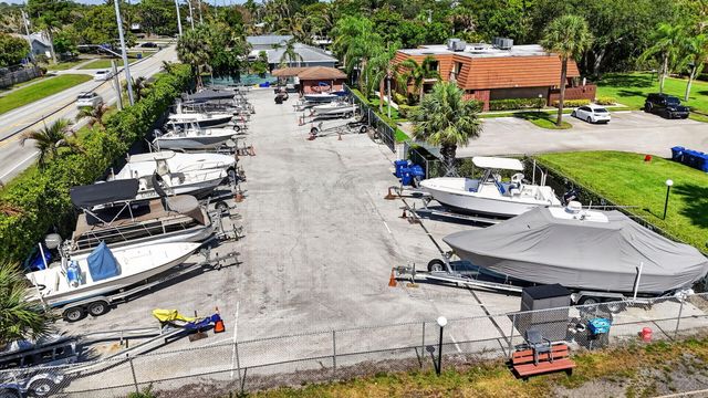825 Center Street 50a, Jupiter, FL 33458