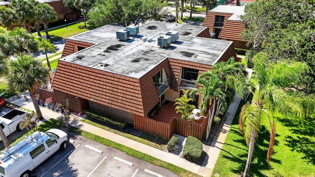 825 Center Street 50a, Jupiter, FL 33458