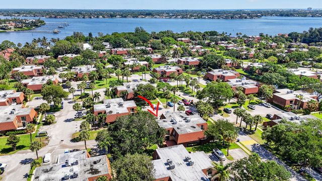 825 Center Street 50a, Jupiter, FL 33458