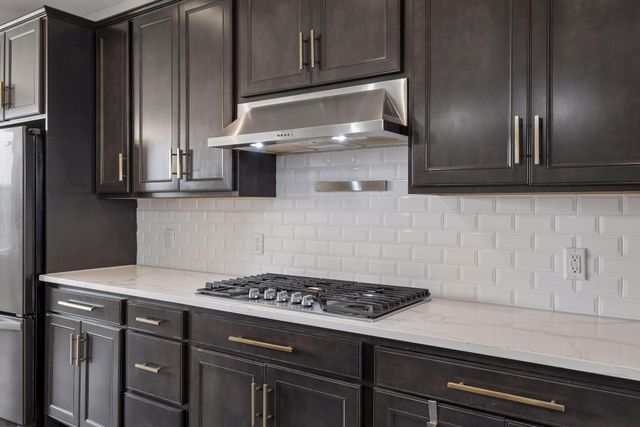 5202 Hampton Street NE, Prior Lake, MN 55372