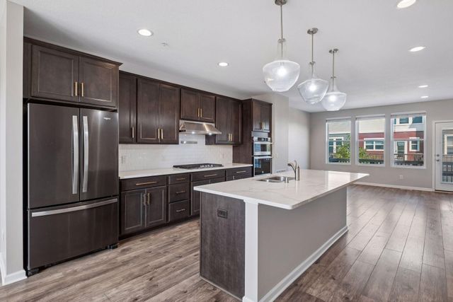 5202 Hampton Street NE, Prior Lake, MN 55372