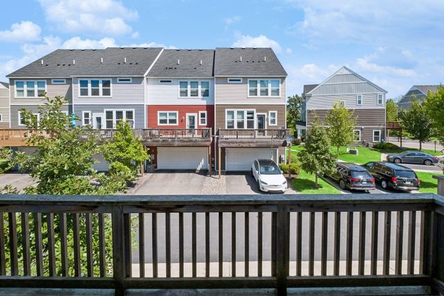 5202 Hampton Street NE, Prior Lake, MN 55372