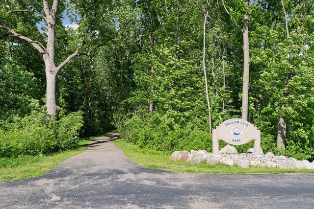 5202 Hampton Street NE, Prior Lake, MN 55372