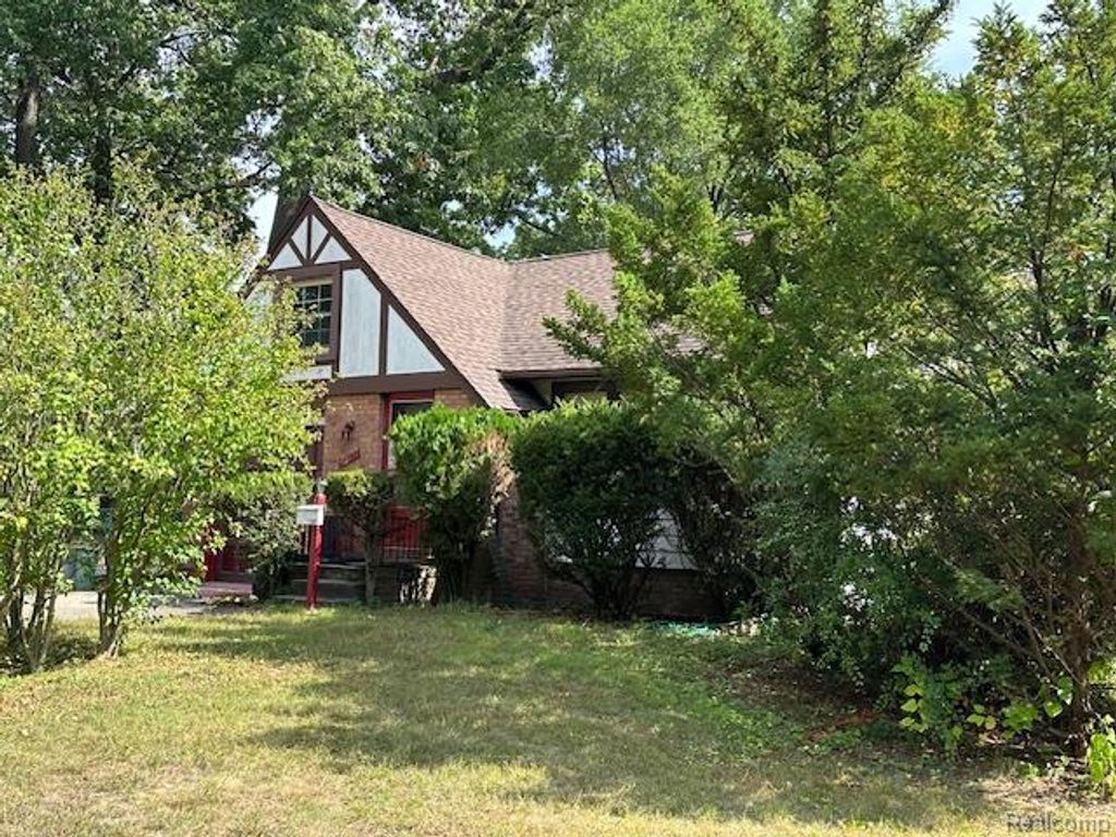1307 Etowah Avenue, Royal Oak, MI 48067
