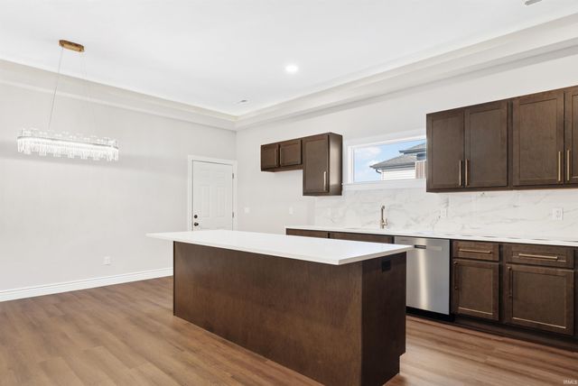 7230 Starks Boulevard, Fort Wayne, IN 46816