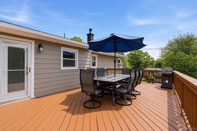 19 McMillan Avenue, Mahopac, NY 10541