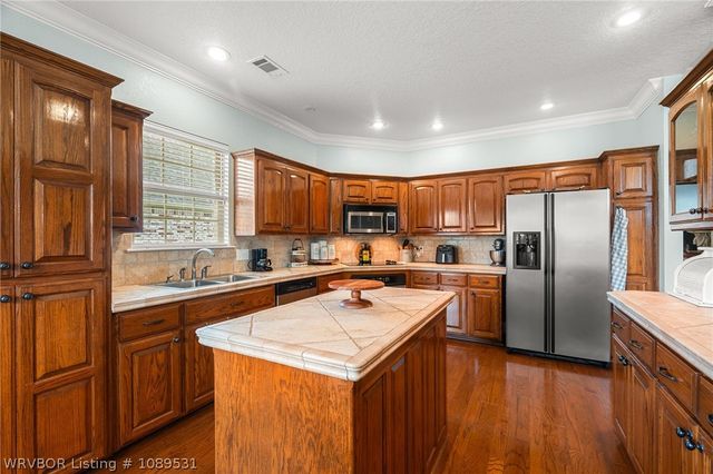 3321 Green Way, Alma, AR 72921