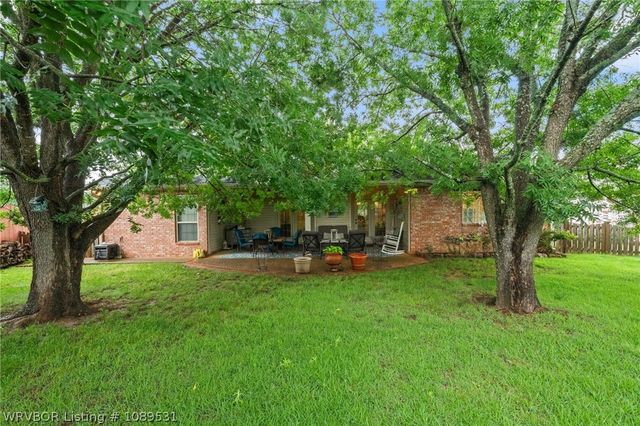 3321 Green Way, Alma, AR 72921