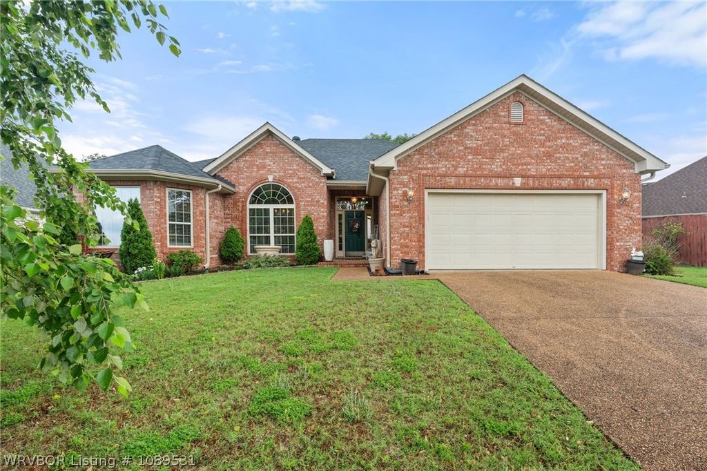3321 Green Way, Alma, AR 72921