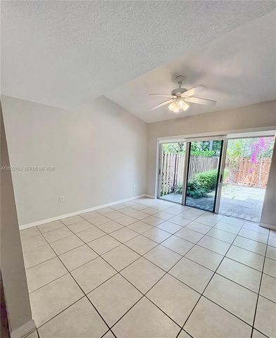 10190 SW 88th St 507, Miami, FL 33176