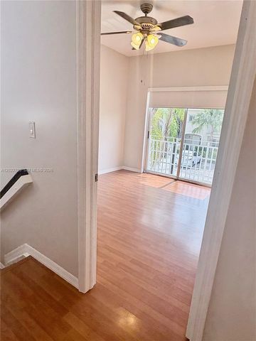 10190 SW 88th St 507, Miami, FL 33176
