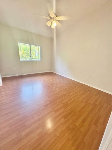 10190 SW 88th St 507, Miami, FL 33176